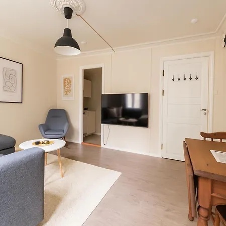Twin Flats 1st Floor In Centre - Norwegians Minimum Age 25 Apartment Bergen